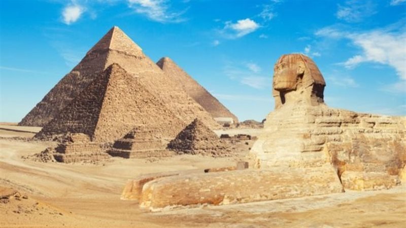 صحة تداول فيديو هدم أحد أحجار خوفو بمنطقة الأهرامات