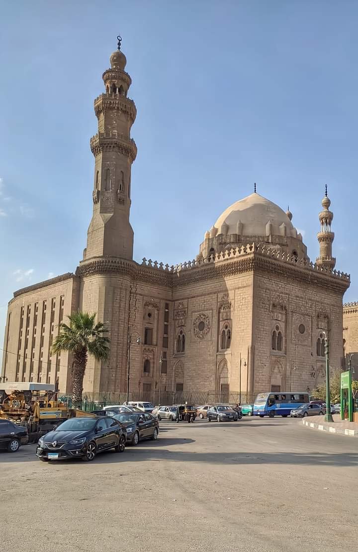 تاريخ مسجد ومدرسة السلطان حسن