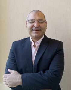 من هو جيمس بوند الجديد ؟؟؟