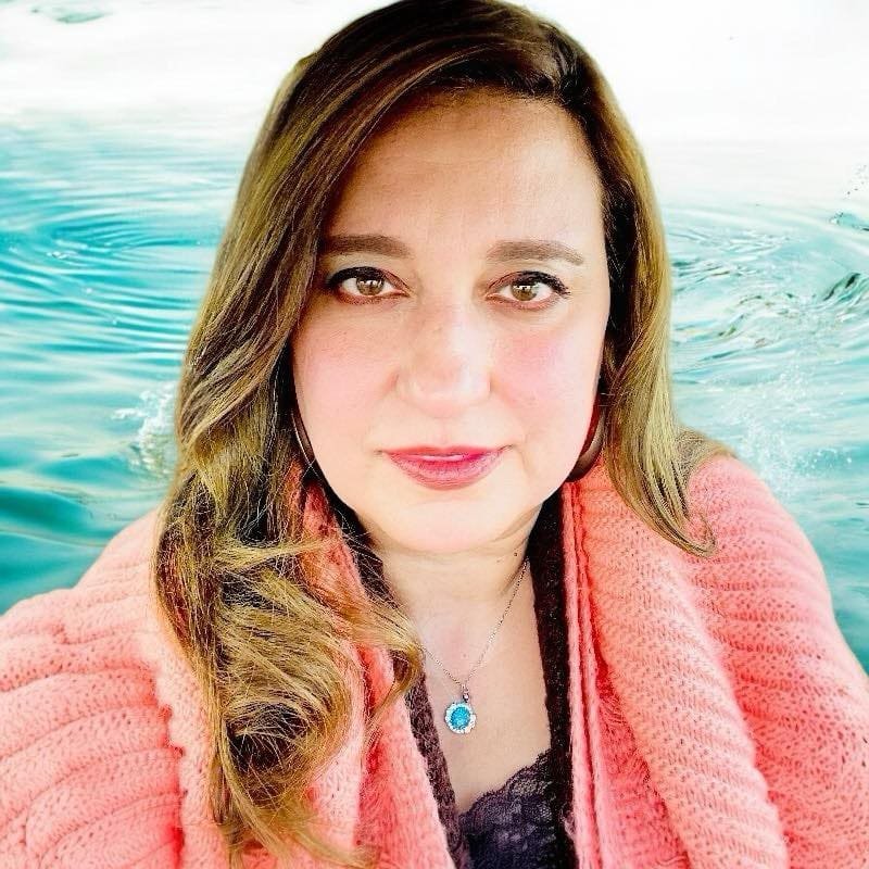 رانيا حسن تكتب … بتألم