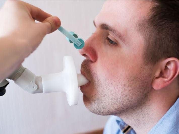 التنفسية الأردنية" : ضرورة إجراء فحص دوري "للرئة" للعاملين في هذه المهن.. تعرفوا عليها