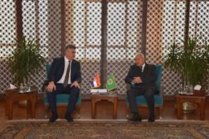 الأمين العام للجامعة العربية.. يستقبل رئيس وزراء جمهورية كرواتيا