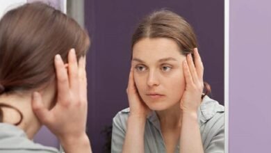 يمنع التجاعيد والشيب قبل ظهورهما «علاج جديد» 