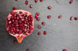 الرمان..يحمل  السر ضد أمراض خطيرة مرتبطة بالتقدم في العمر