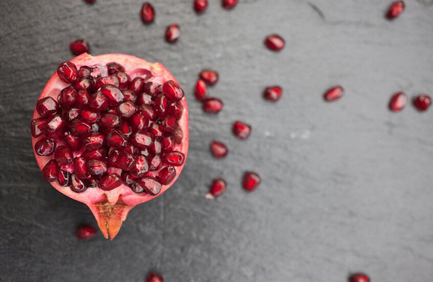 الرمان..يحمل  السر ضد أمراض خطيرة مرتبطة بالتقدم في العمر