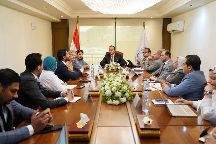 مصر تبحث.. مجالات الكشف المبكر وعلاج الأمراض الجينية والمناعية