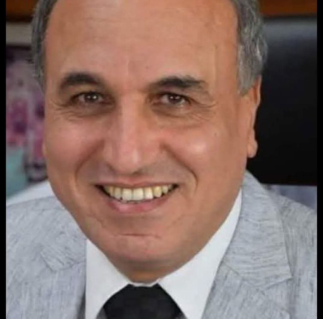عبدالمحسن سلامة.. يقدم التهنئة للنقيب خالد البلشي