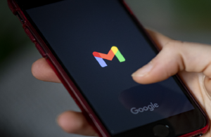 "غوغل" تحذر مستخدمي Gmail.. والتجاهل قد يفقدك حسابك إلى الأبد!