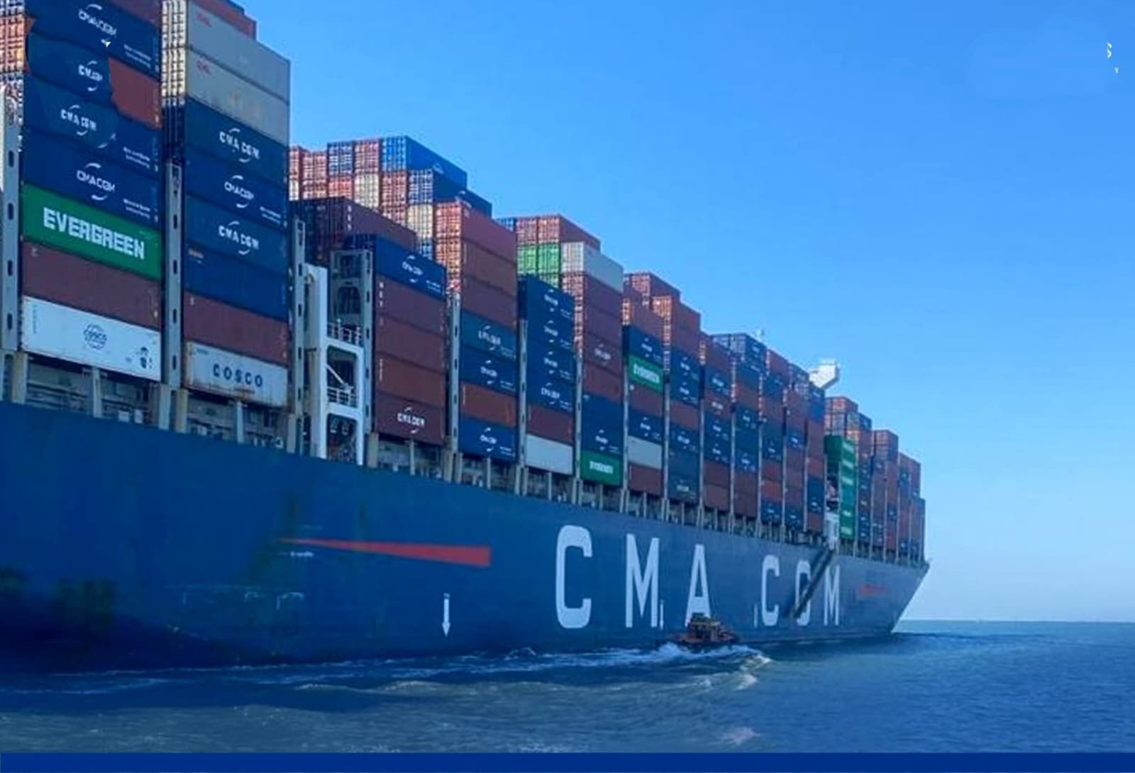 قناة السويس تشهد عبور سفينة الحاويات CMA CGM ZEPHYR ضمن قافلة الجنوب