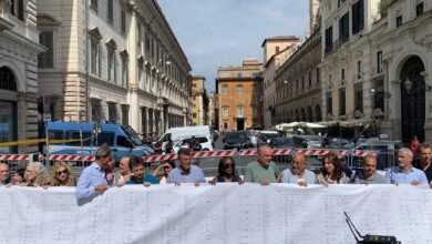 روما مظاهرة في لاتسيو ضد مذبحة صحفي غزة: 268 صحفيًا قُتلوا خلال 22 شهرًا