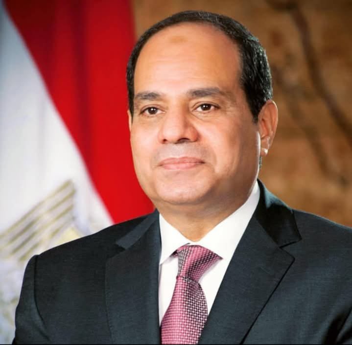 الرئيس السيسي يشيد بجهود القوات المسلحة في دعم ركائز الأمن والاستقرار بمناسبة ذكرى نصر أكتوبر المجيد