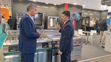 القنصل العام وليد عثمان بميلانو يتفقد المعرض المصري في ميلانو