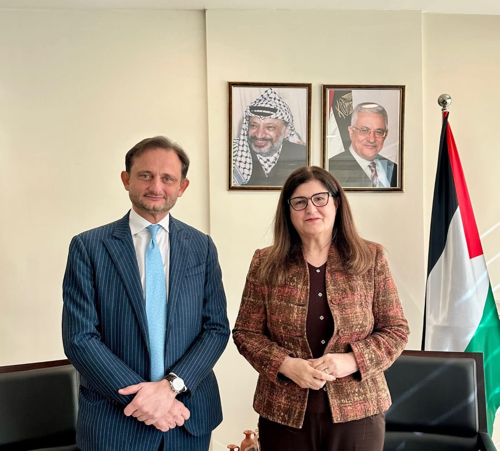 الوزيرة شاهين تلتقي القنصل العام الإيطالي