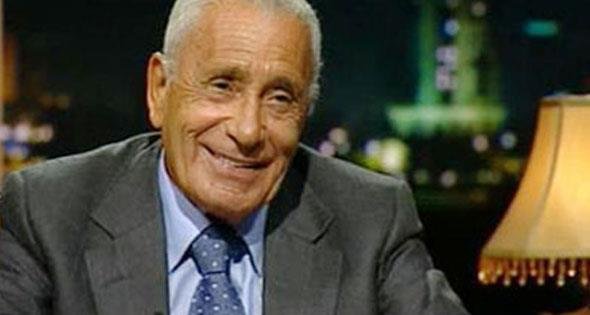 الأحد المقبل..بدء التقدم لجوائز هيكل الصحفية