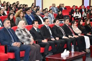 وزير الشباب يشهد محاضرة السفير سامح شكري ضمن النسخة الرابعة من برنامج الدبلوماسية الشبابية