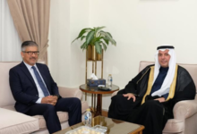السفير منزلاوي يلتقي سفير باكستان بمقر الجامعة العربية