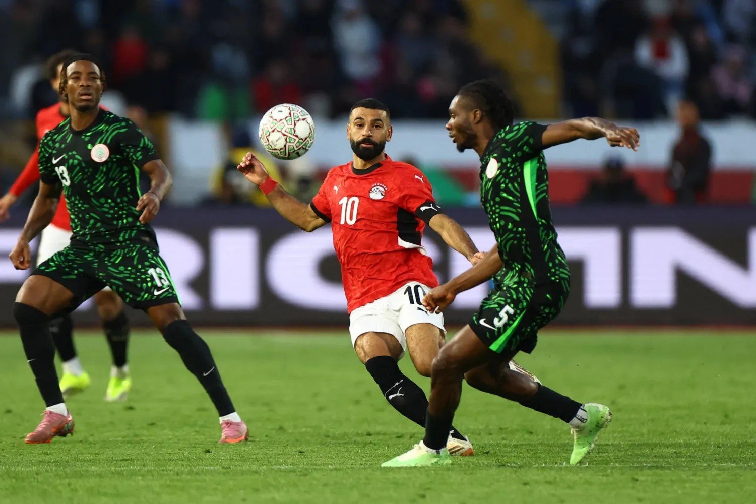 كأس الامم الأفريقية ..صلاح يهدر ركلة ترجيج ونيجيريا تتوج بالمركز الثالث