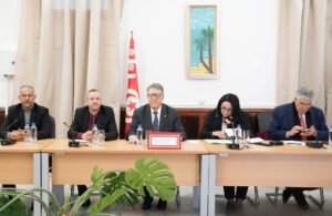 رئيس مجلس نواب الشعب يشرف على اجتماع مجموعة التعاون البرلماني مع الدول غير الأعضاء في الاتحاد الأوروبي