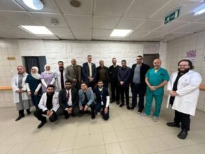 الدكتور البروفيسور مالك زبن استشاري جراحة الدماغ والأعصاب والعمود الفقري