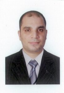 الصحفي أيمن عبدالحميد محمد