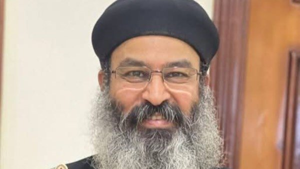مصرع كاهن كنيسة مارجرجس بعد سقوطه من الدور الرابع في الإسكندرية