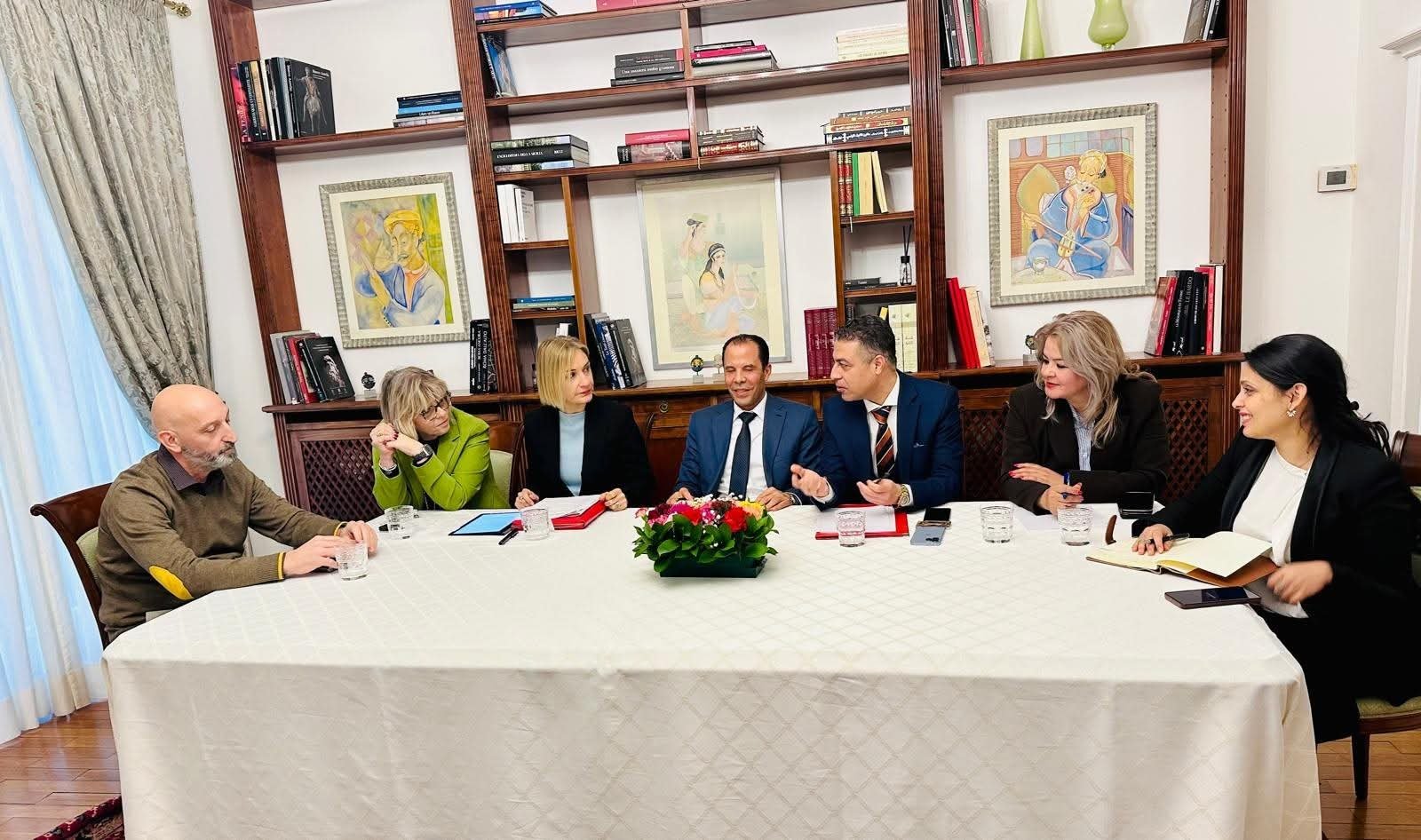 سفارة التونسية بروما تنظم يوما إعلاميا الطلبة المزاولين لتعليمهم بالجامعات الإيطالية