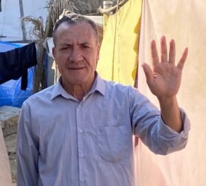 عزالدين شلح يشيد بموقف الكاتبة الهندية أرونداتي روي بعد انسحابها من مهرجان برلين