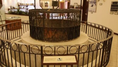 بئر زمزم المبارك ؛ معجزة الله في أرضه الحرام