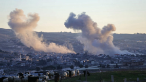 غارة إسرائيلية على ضاحية بيروت الجنوبية بعد إنذارات بالإخلاء