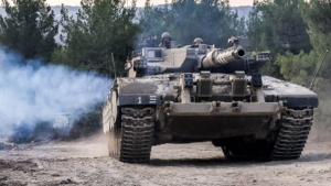 جيش الاحتلال يطالب سكان قرى الجنوب اللبناني بالإخلاء الفوري تمهيدًا لقصف عدد من المواقع