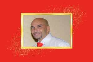 الكاتب المصري : عمرو عبدالرحمن