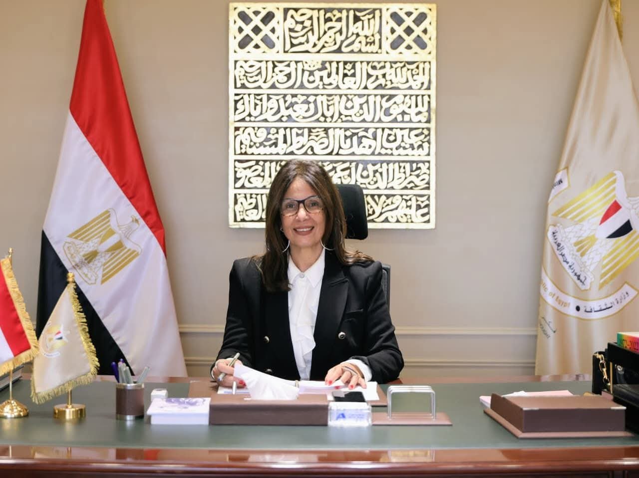 وزيرة الثقافة تتوجه إلى جمهورية تتارستان لترؤس وفد مصر بمؤتمر وزراء الثقافة الإسلامي